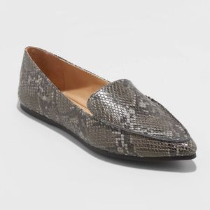 A New Day Wide Width MICAH Faux Snakeskin Pointy Toe Loafers Graphite Gray